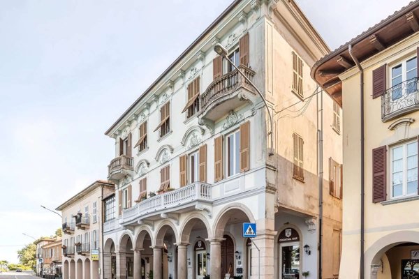 appartamento in vendita a Lesa