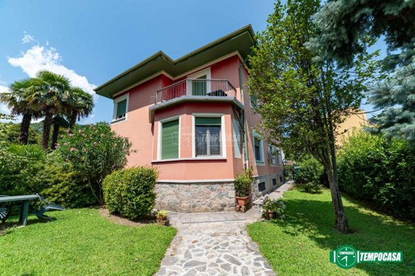 casa indipendente in vendita a Lesa