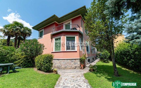 casa indipendente in vendita a Lesa