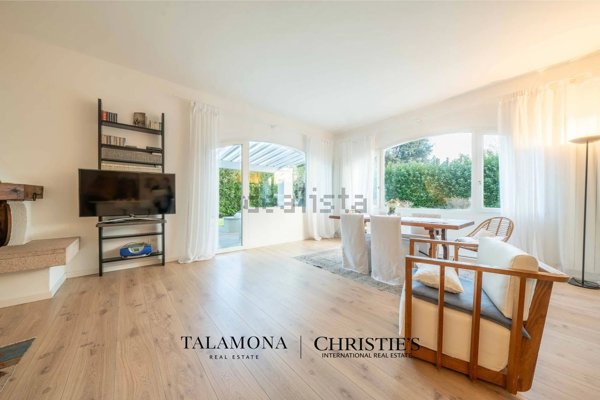 casa indipendente in vendita a Lesa