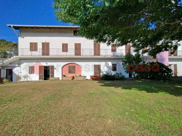 casa indipendente in vendita a Lesa