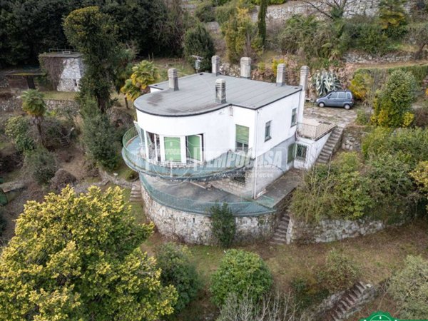 casa indipendente in vendita a Lesa