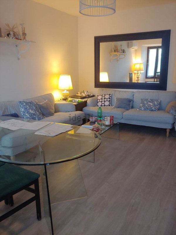 appartamento in vendita a Lesa in zona Solcio