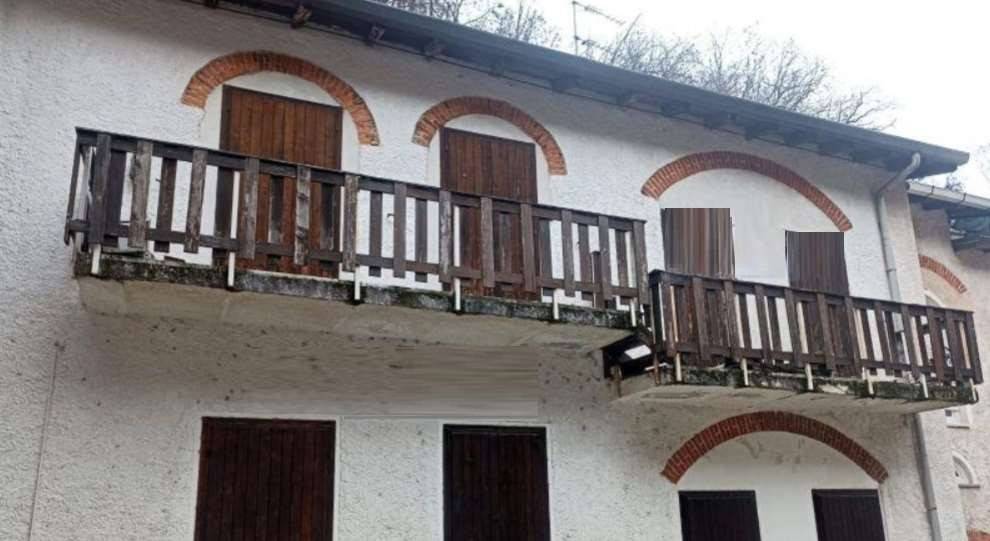 appartamento in vendita a Lesa