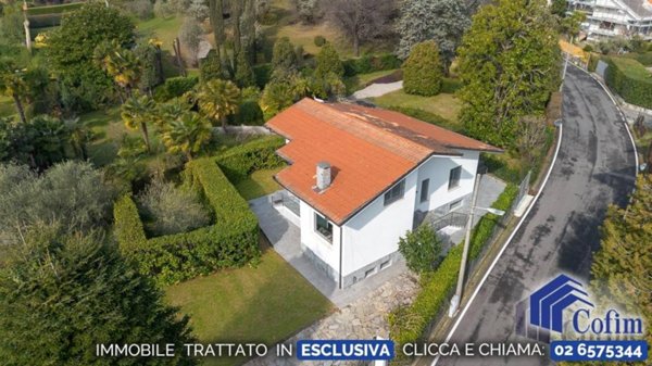 casa indipendente in vendita a Lesa