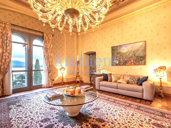 villa in vendita a Lesa