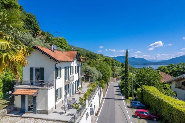 casa indipendente in vendita a Lesa