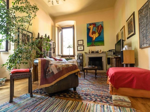 casa indipendente in vendita a Lesa