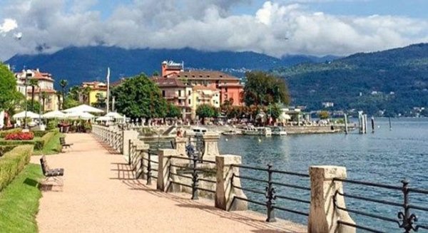 appartamento in vendita a Lesa