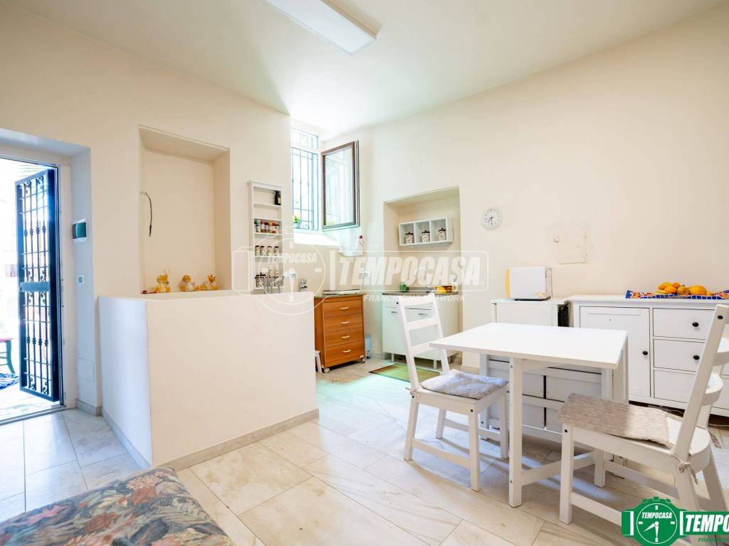 appartamento in vendita a Lesa