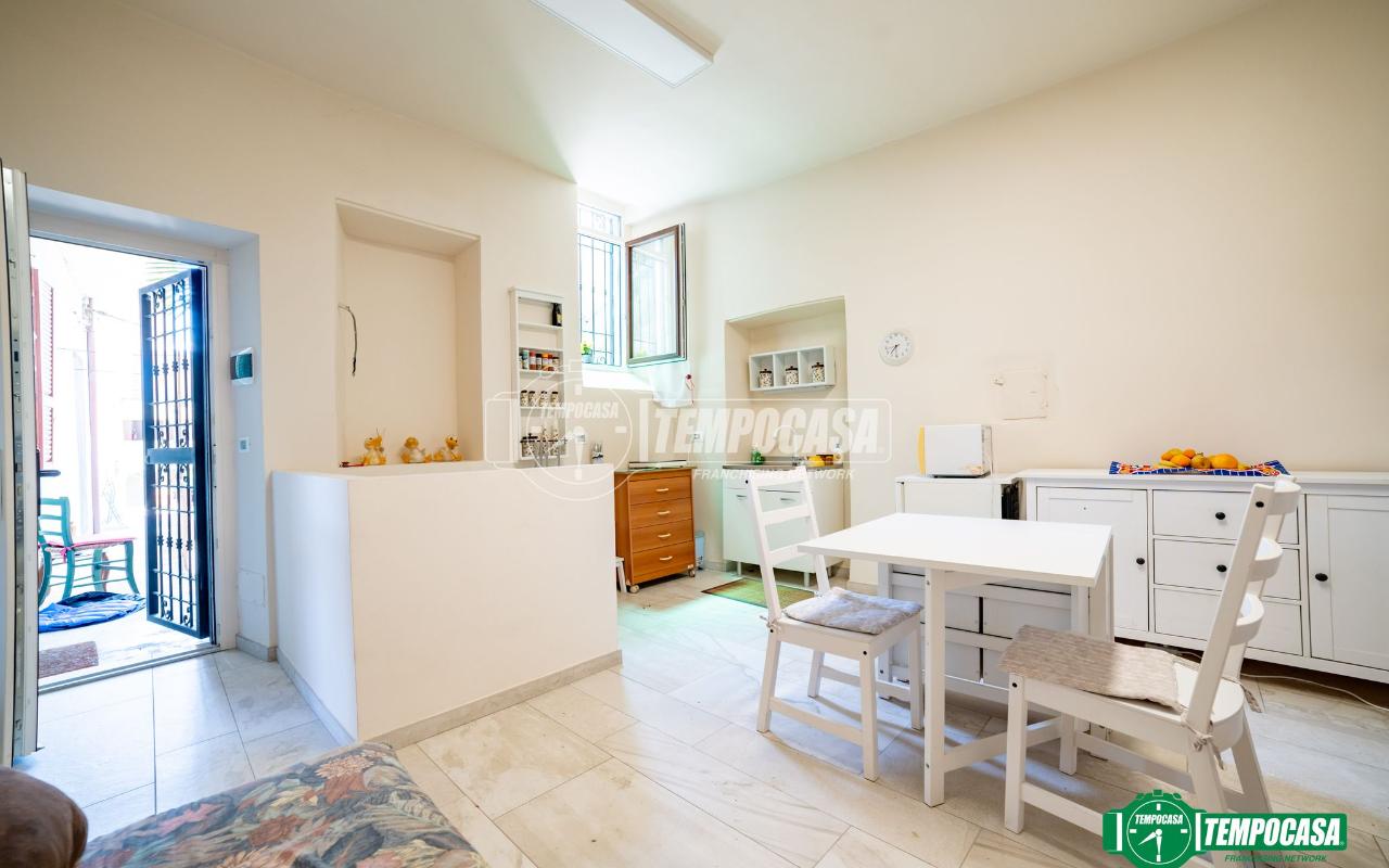 appartamento in vendita a Lesa