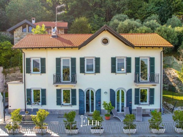 casa indipendente in vendita a Lesa
