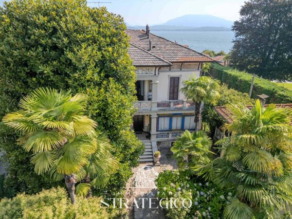 casa indipendente in vendita a Lesa