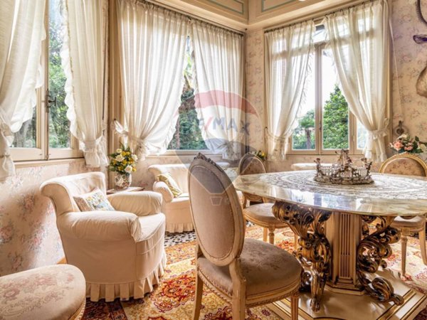 casa indipendente in vendita a Lesa