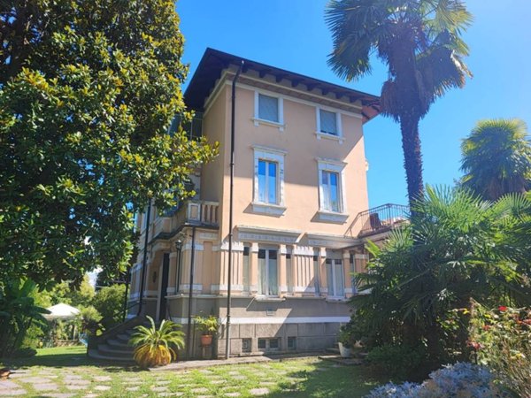 casa indipendente in vendita a Lesa