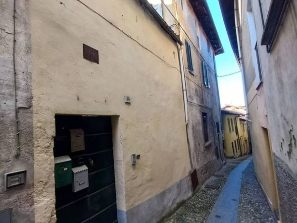 appartamento in vendita a Lesa