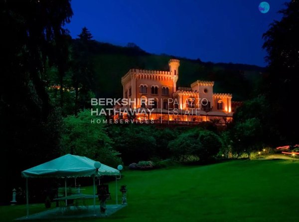 villa in vendita a Lesa
