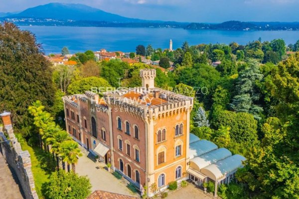 villa in vendita a Lesa