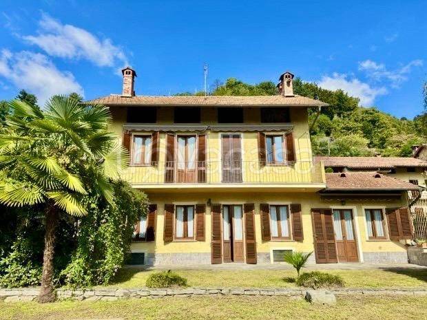 casa indipendente in vendita a Lesa