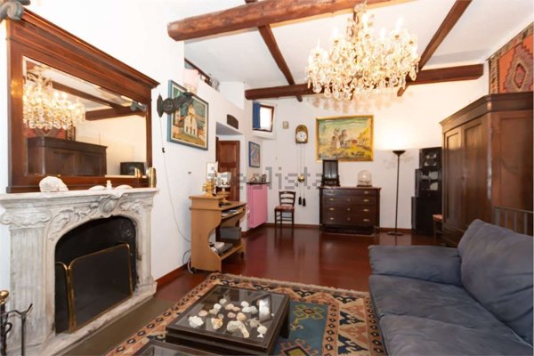 casa indipendente in vendita a Lesa