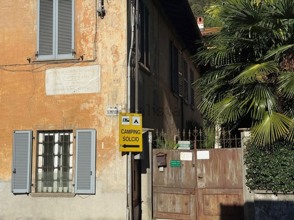 appartamento in vendita a Lesa