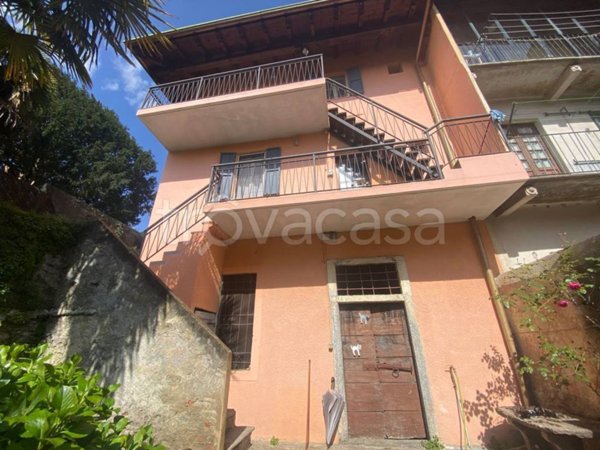 appartamento in vendita a Lesa