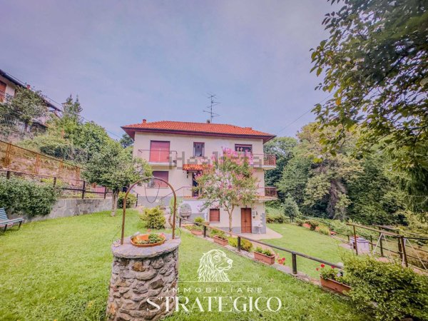 appartamento in vendita a Lesa in zona Calogna