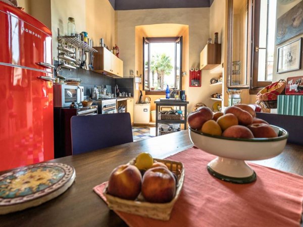 casa indipendente in vendita a Lesa