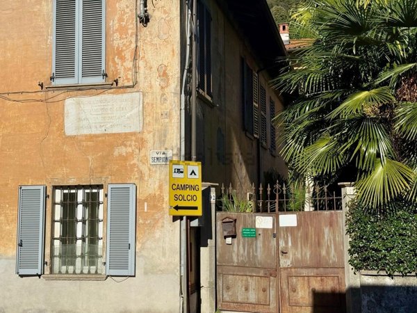 appartamento in vendita a Lesa