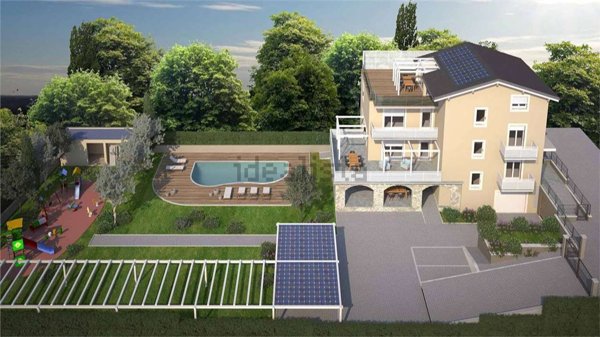 casa indipendente in vendita a Lesa