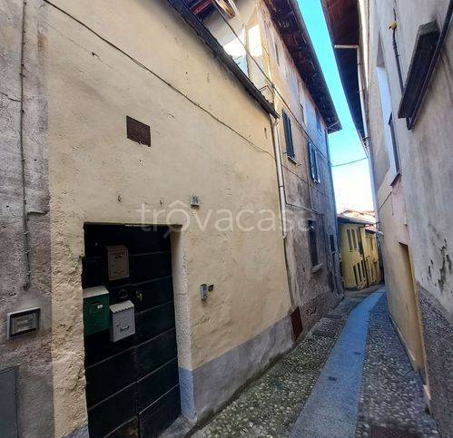appartamento in vendita a Lesa
