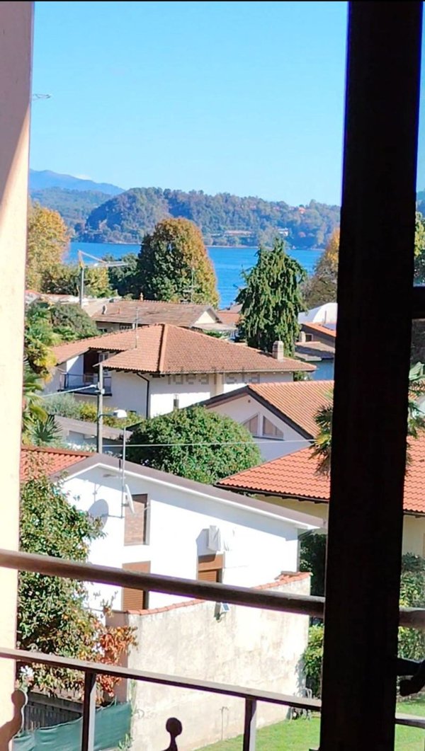 appartamento in vendita a Lesa