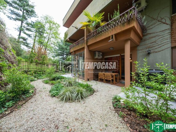 appartamento in vendita a Lesa