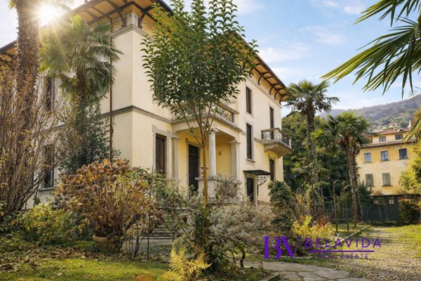 casa indipendente in vendita a Lesa