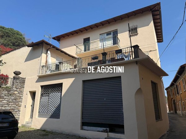 appartamento in vendita a Lesa in zona Comnago