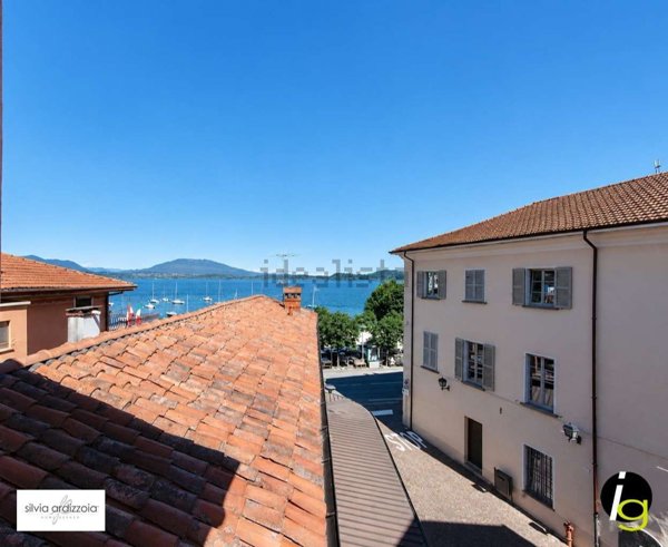 casa indipendente in vendita a Lesa