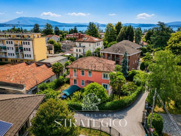 casa indipendente in vendita a Lesa