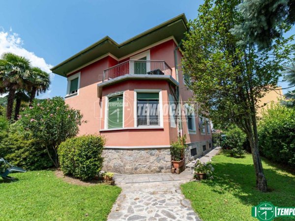 casa indipendente in vendita a Lesa