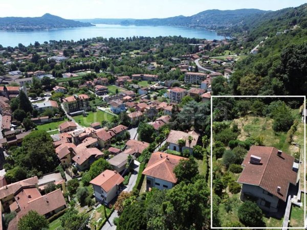 casa indipendente in vendita a Lesa in zona Comnago