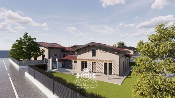 casa indipendente in vendita a Lesa