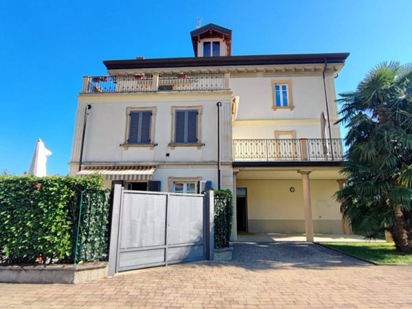 appartamento in vendita a Lesa