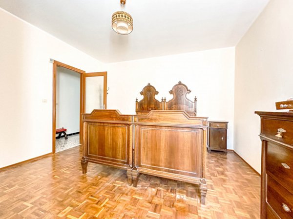 casa indipendente in vendita a Maggiora