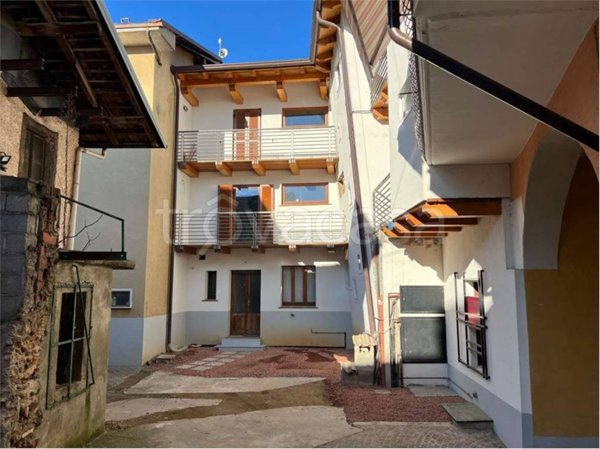 appartamento in vendita a Maggiora