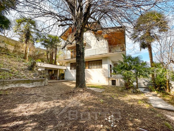 casa indipendente in vendita a Maggiora