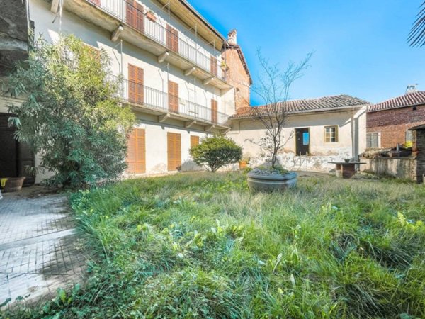 casa indipendente in vendita a Maggiora