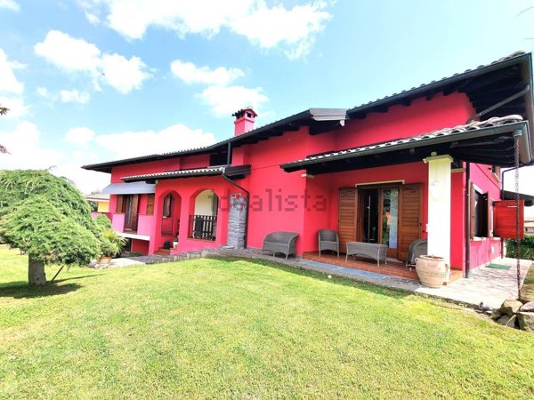 casa indipendente in vendita a Maggiora