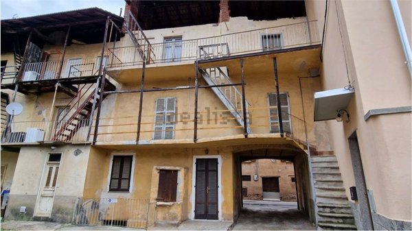 appartamento in vendita a Maggiora