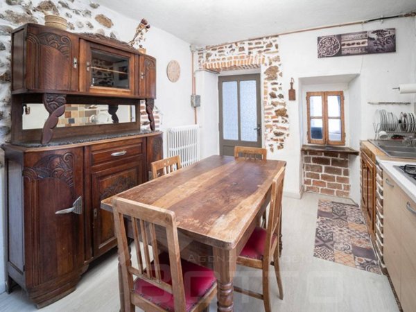 casa indipendente in vendita a Maggiora