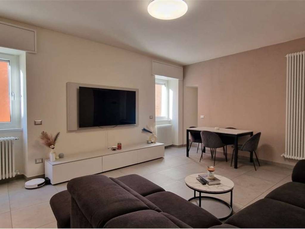 casa indipendente in vendita a Maggiora