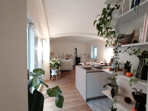 casa indipendente in vendita a Maggiora